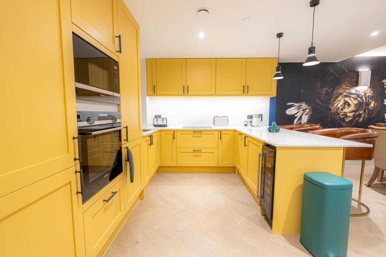 Three Bedroom Near Brick Lane By Belvilla London Eksteriør billede