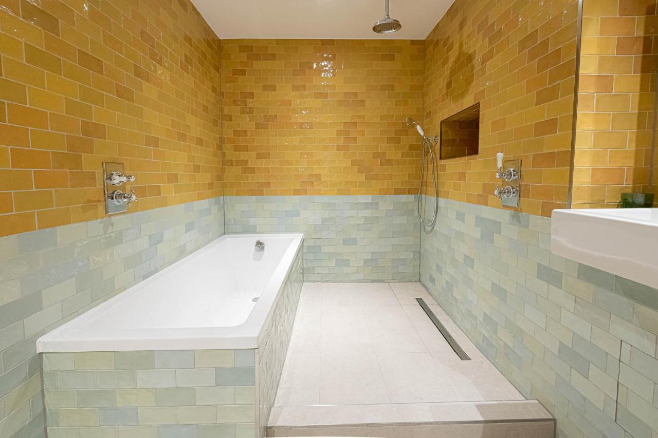 Three Bedroom Near Brick Lane By Belvilla London Eksteriør billede