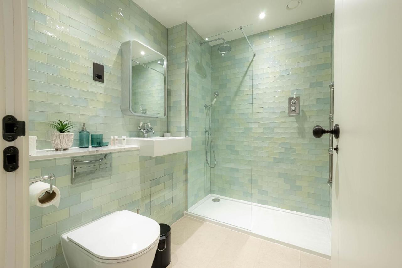 Three Bedroom Near Brick Lane By Belvilla London Eksteriør billede